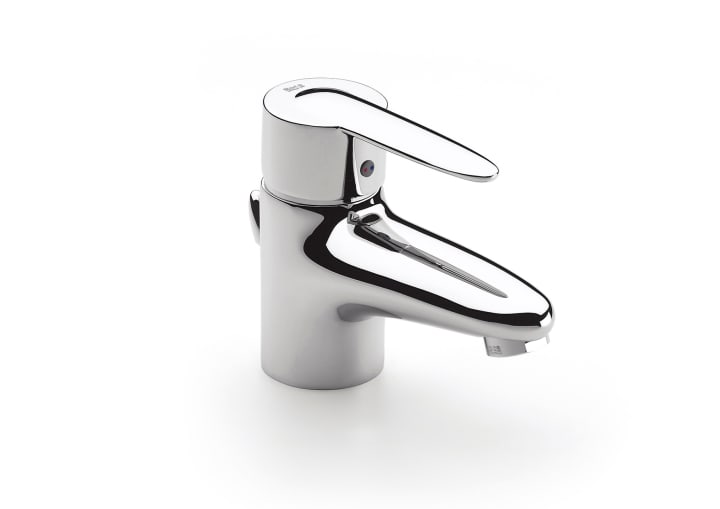 Basin mixer with pop-up waste