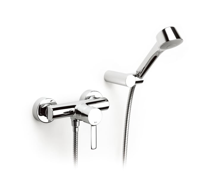 Wall-mounted shower mixer with 1.7 m flexible shower hose, handshower and wall bracket