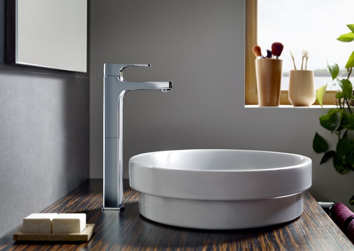 Escuadra Faucet collections Roca