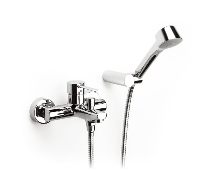 Wall-mounted bath-shower mixer with automatic diverter, 1.70 m flexible shower hose, handshower and wall bracket